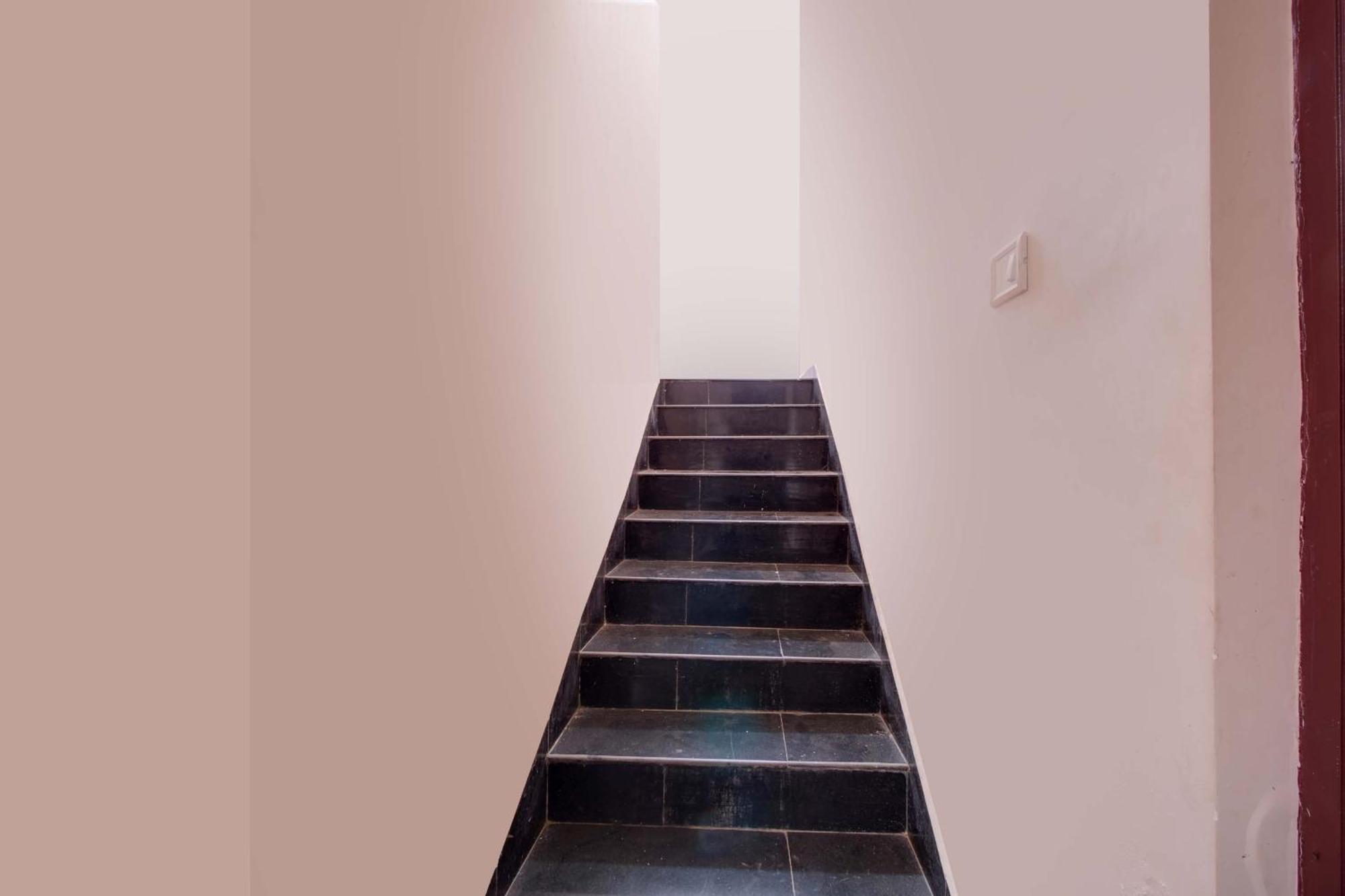 Hotel Collection O Palm Exotica Visakhapatnam Zewnętrze zdjęcie