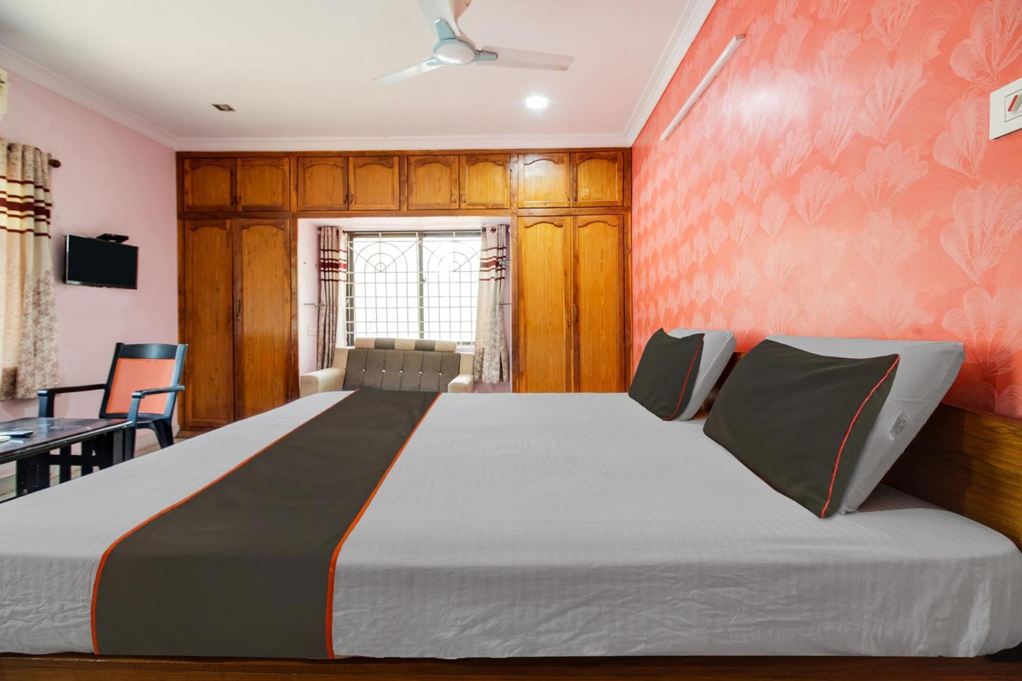 Hotel Collection O Palm Exotica Visakhapatnam Zewnętrze zdjęcie